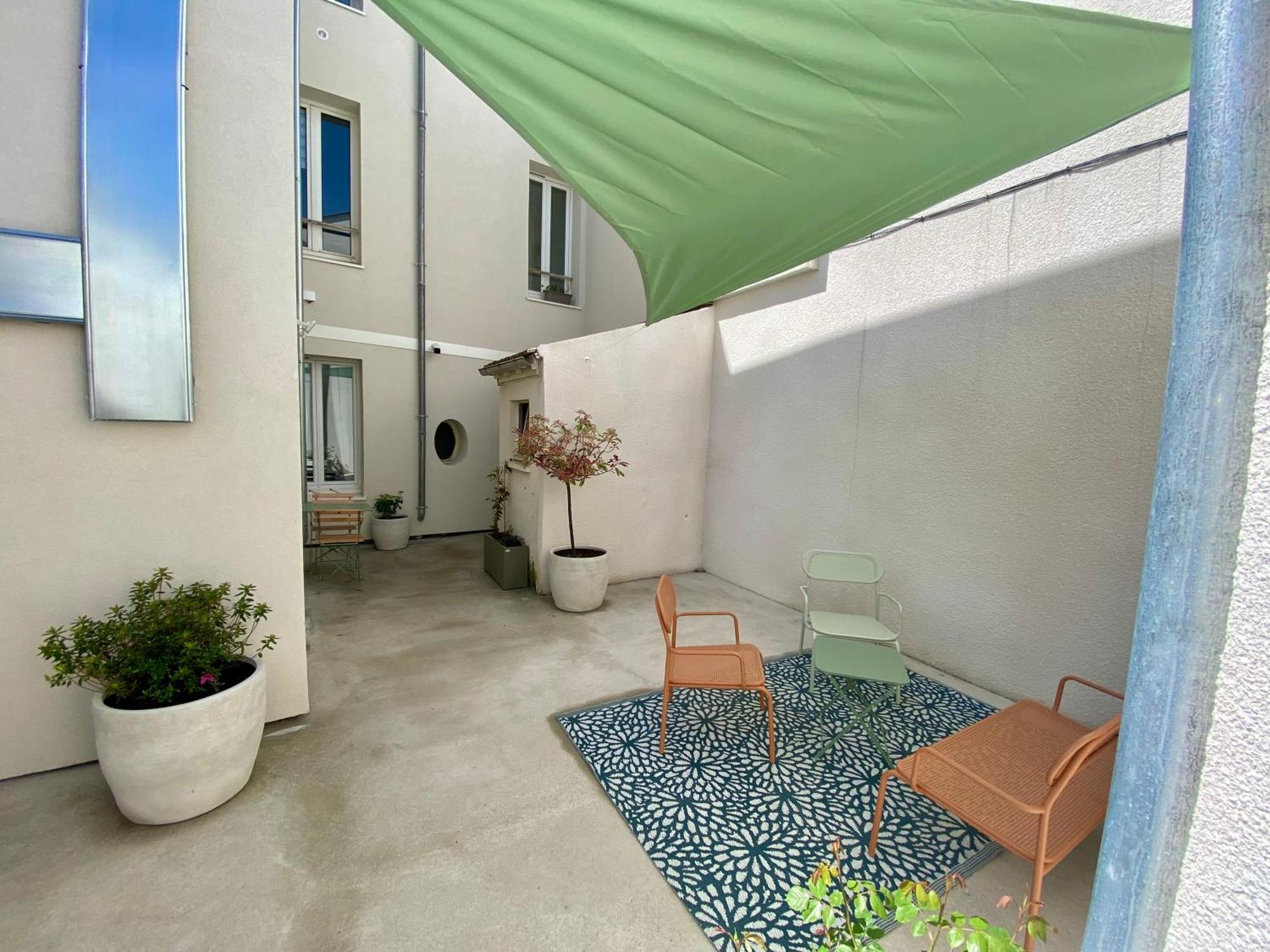 La Cabane Du Parc 奥尔良 外观 照片